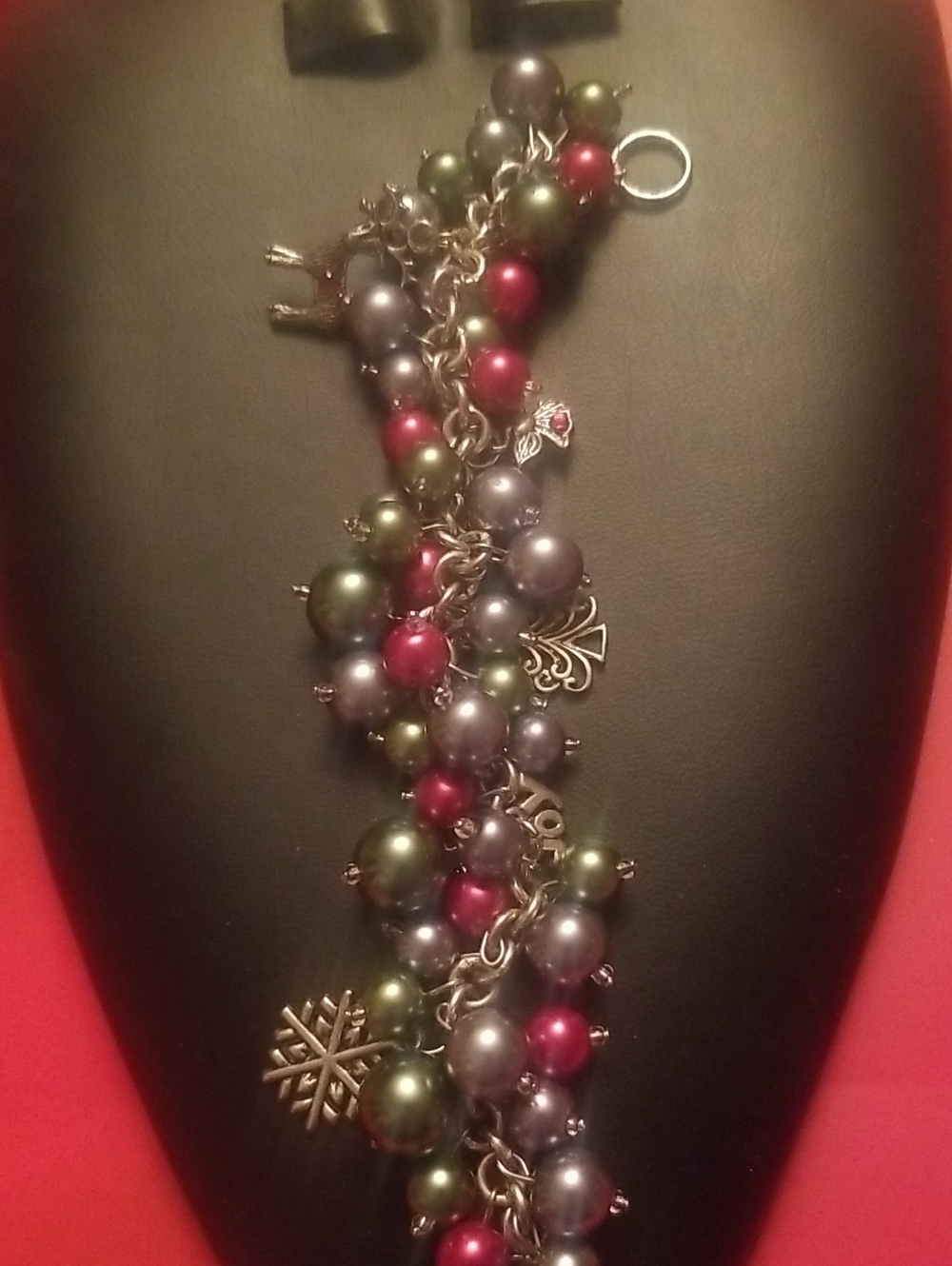 Christmas Red/Green/White Jewelry- Child's Size Bracelets(5) Earring- Piercings